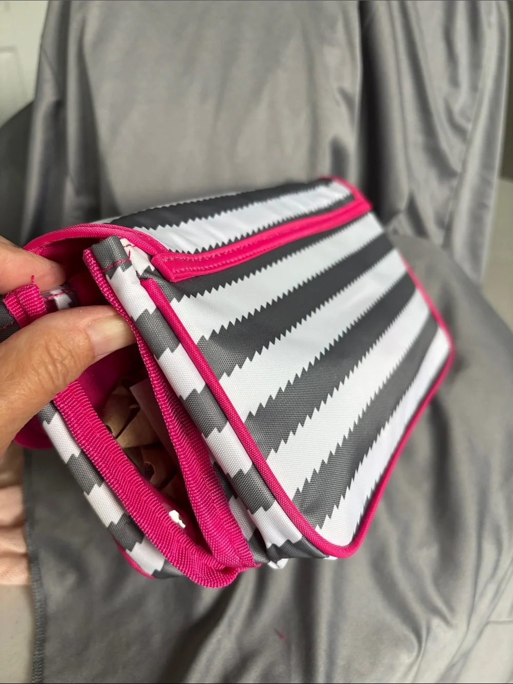 Brand new Small Makeup bag from thirty-one